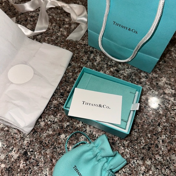 Tiffany & Co. Silver Double Heart Mini Necklace - Picture 4 of 11